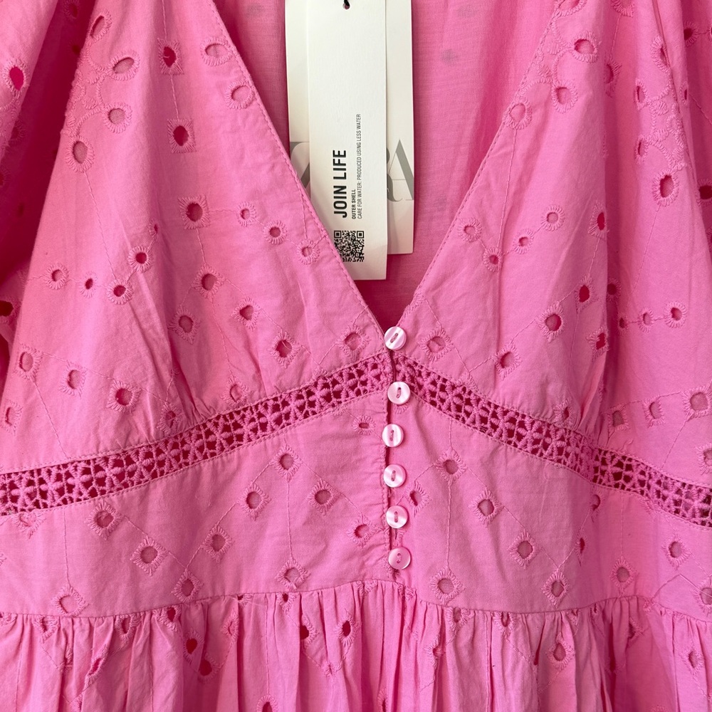 NWT | Zara Pink Openwork Embroidered Midi
V-neck Dress | Size M - Picture 13 of 13